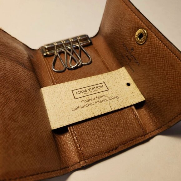 Authentic Louis Vuitton Brown Monogram Key Case 4 Ring Hook - Picture 14 of 15